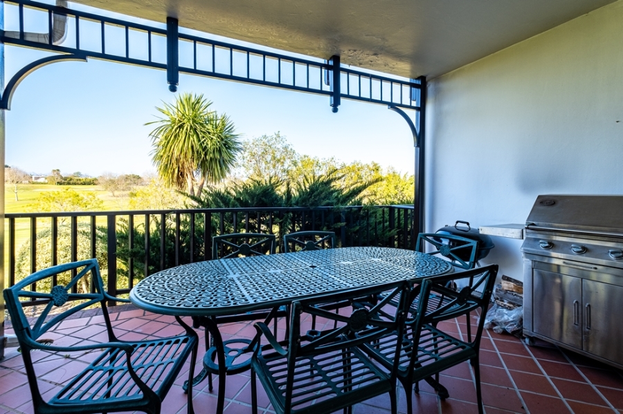 To Let 3 Bedroom Property for Rent in Fancourt Western Cape